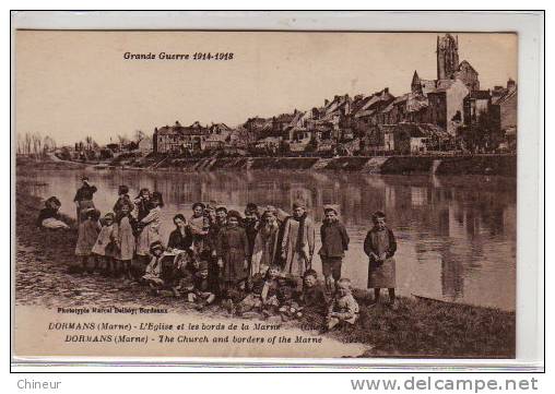 DORMANS GROUPE D'ENFANTS SUR LES BORDS DE LA MARNE - Dormans