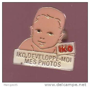 Pin's IKO, "iko, Développe-moi Mes Photos", Bébé - Photography