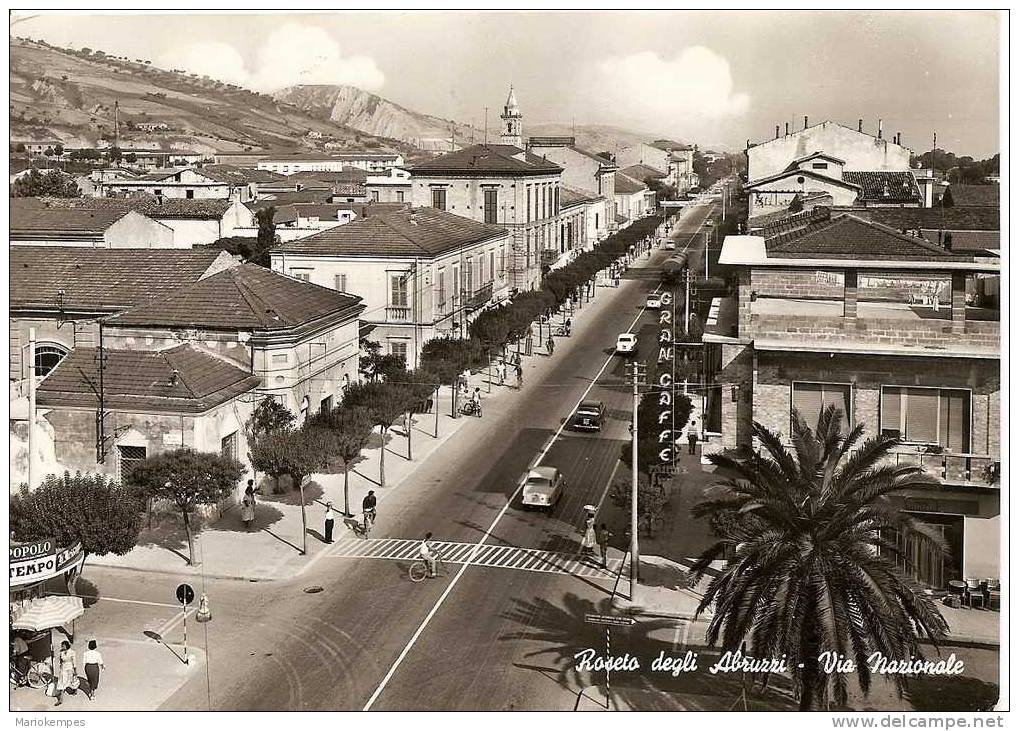 ROSETO DEGLI ABRUZZI  -  Via Nazionale - Teramo