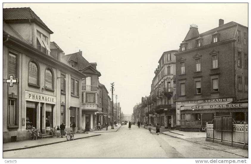 Hagondange 57 - Immeubles Rue De La Gare - Pharmacie - Hagondange