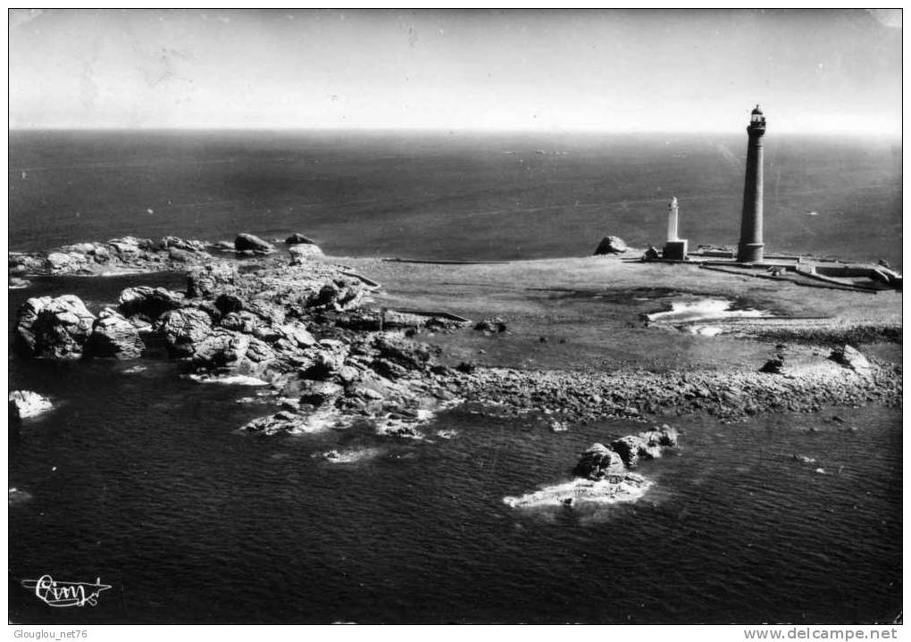 29-PLOUGUERNEAU-KERVENNY- VUE AERIENNE-ILES VIERGES ET LES PHARES.....CPSM GRAND FORMAT - Plouguerneau