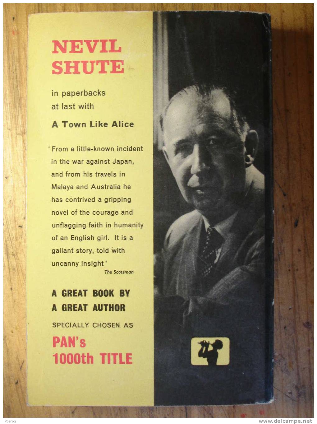 A TOWN LIKE ALICE - NEVIL SHUTE - PAN GIANT - LIVRE EN ANGLAIS Format Poche - 1961 - Colecciones Ficción