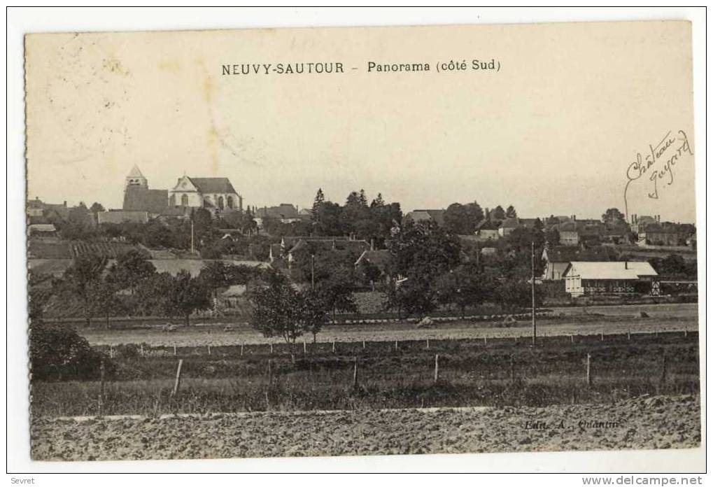 NEUVY-SAUTOUR. - Panorama(côté Sud) - Neuvy Sautour