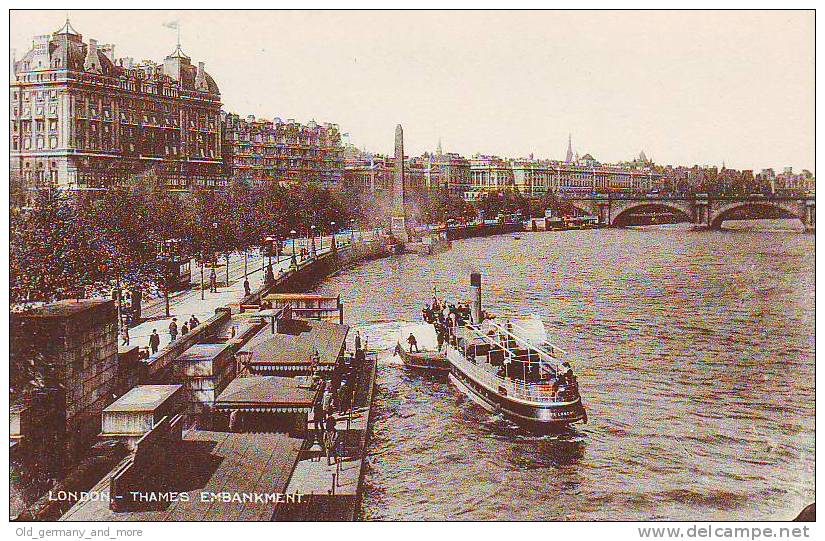 LONDON-Thames Embankment (0325) - River Thames