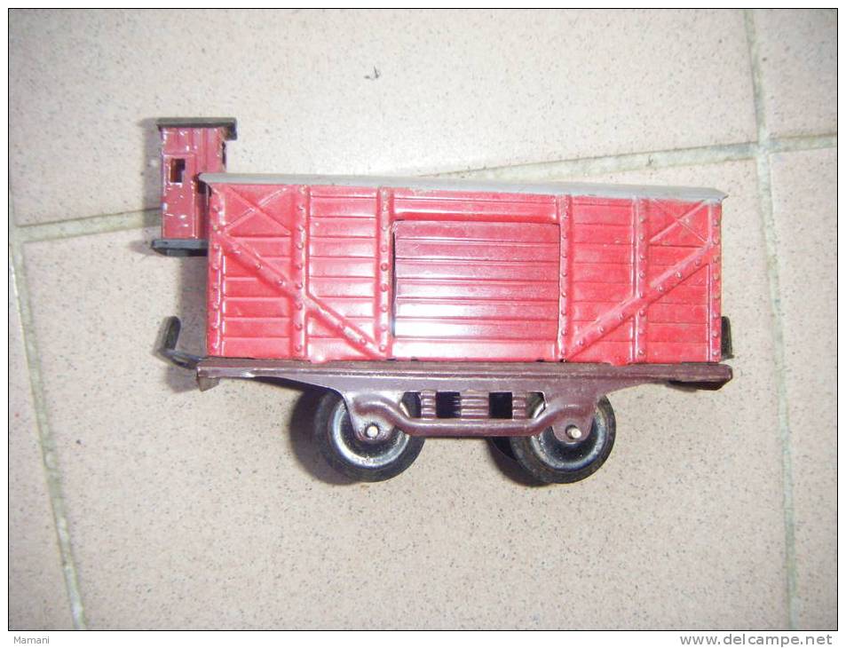 Wagon Train  -tole -     -pour Pieces - -ecartement  3 Cm Jep-meccano-Paya- Je Ne Sais Pas - Vagoni