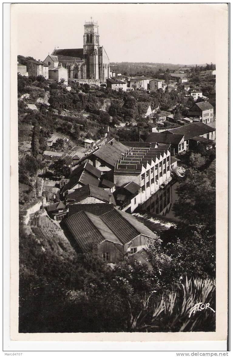 BELLAC 87  Haute Vienne Vue Prise Sur La Valée De Vincou Dominée Par L'Eglise Editions Marceau Carrière Véritable Photo - Bellac