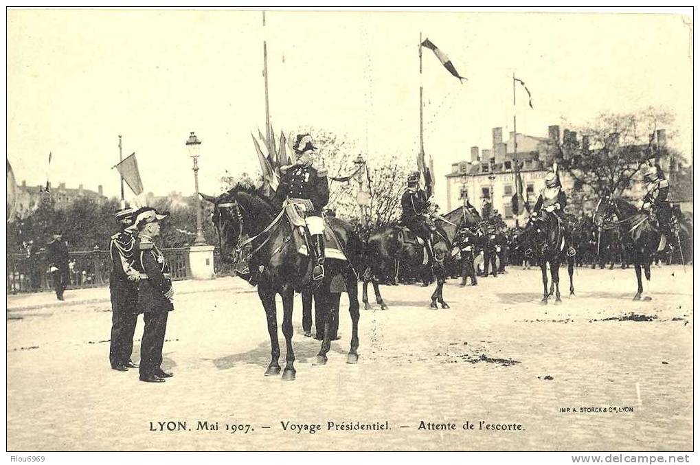 RARE CARTE POSTALE   VOYAGE PRESIDENTIEL MONSIEUR LE PRESIDENT ARMAND FALLIERES A LYON  EN  MAI  1907 - Events