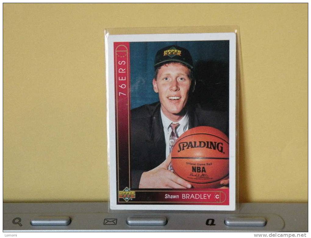 Carte  Basketball, 1993/94 - Shawn Bradley - N° 34 - 2scan - Philadelphia 76ers