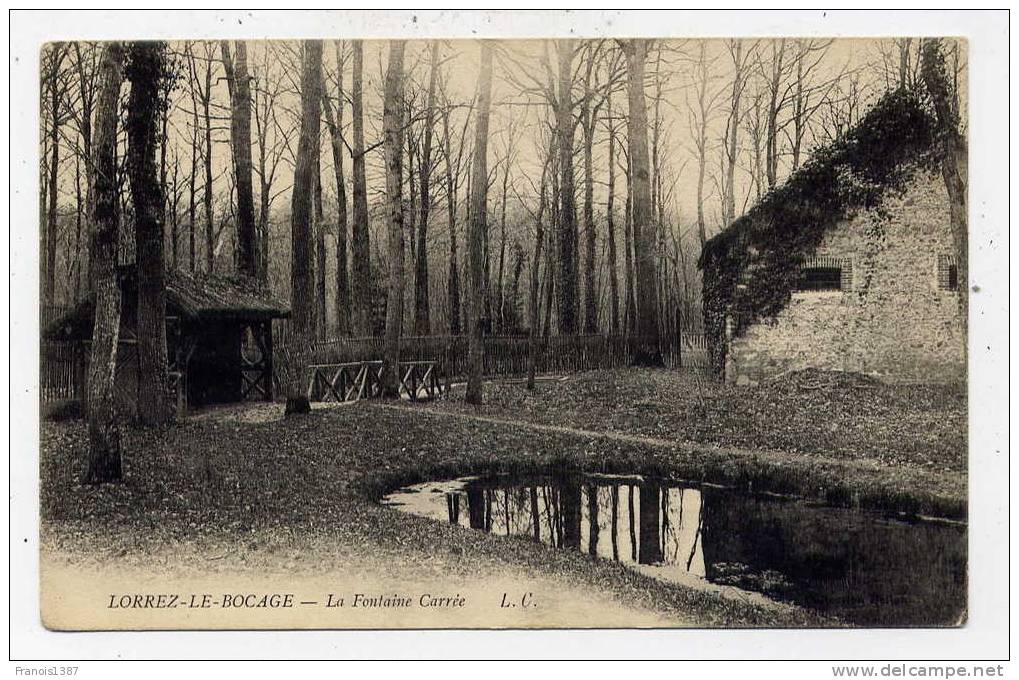 Ref 163 - LORREZ-le-BOCAGE - La Fontaine Carrée (1915) - Lorrez Le Bocage Preaux