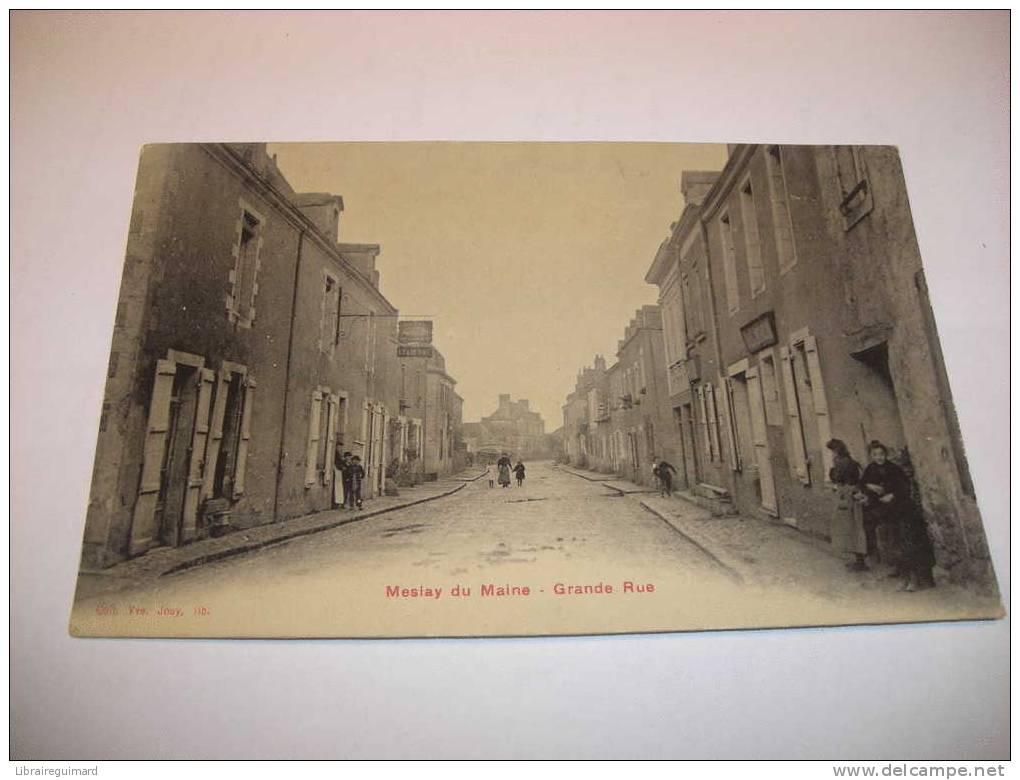 1cgr - CPA - MESLAY DU MAINE - GRANDE RUE  -  [53] Mayenne - Meslay Du Maine