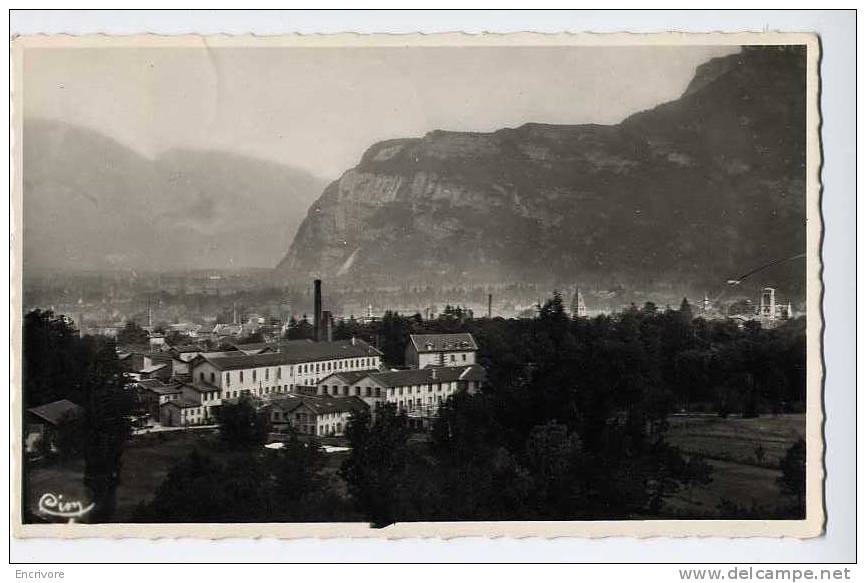 Cpsm MOIRANS Vue Generale Et Bec D'echaillon - Usine Au 1er Plan -cim - Moirans