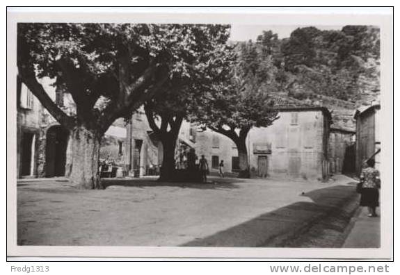 La Garde Freinet - Place Vieille - La Garde Freinet