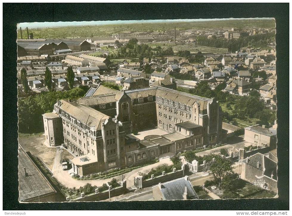 CPSM - En Avion Au-dessus De AULNOYE ( Nord 59) - Vue Aérienne Institution Sainte Jeanne D'Arc LAPIE 8 - Aulnoye