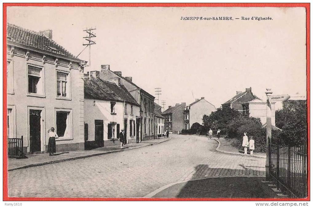 Jemeppe-sur-Sambre  - Rue D´Eghezée. Animée. - Jemeppe-sur-Sambre