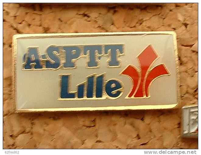 PIN´S LA POSTE - ASPTT LILLE FOND BLANC - Mail Services