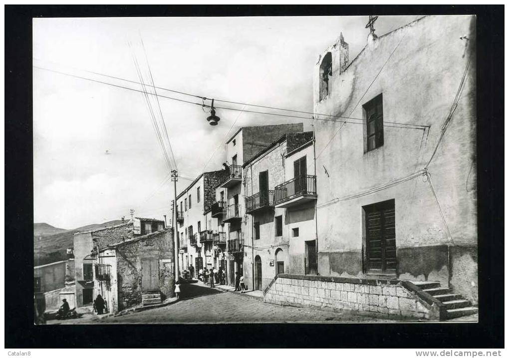 V0953 CARTOLINA ILLUSTRATA SICILIA CALTANISSETTA RESUTTANO PIAZZA PURGATORIO FG. NV. - Caltanissetta