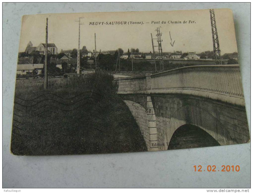 Cpa  NEUVY SAUTOUR " Pont Du Chemin De Fer" - Neuvy Sautour