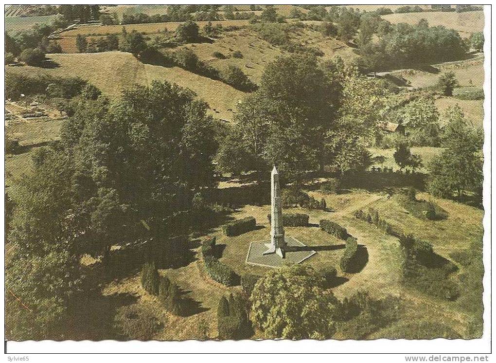 CASTELNAU MAGNOAC-monument National Du Corps Franc Pommies Et 49è R I - Castelnau Magnoac