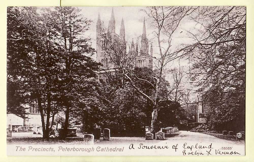 Cambridgeshire PETERBOROUGH CATHEDRAL PRECINCTS 1910s ¤ ANGLETERRE ENGLAND INGLATERRA ¤ VALENTINE'S 35353¤5789AA - Other & Unclassified