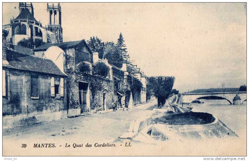 CPA MANTES 78 - Le Quai Des Cordeliers - Mantes La Ville