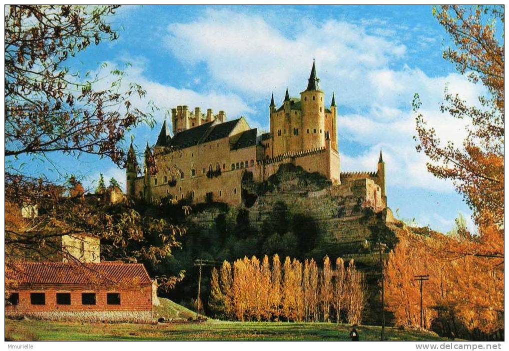 ESPAGNE-SEGOVIA Alentours De L'Alcazar-MB - Segovia