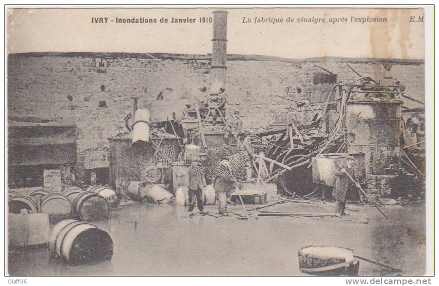 CPA VAL DE MARNE 94 IVRY Sur SEINE INONDATION  La Fabrique De Vinaigre Après L'explosion - Ivry Sur Seine