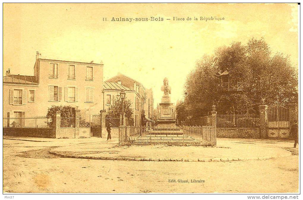 AULNAY SOUS BOIS - Place De La République - Aulnay Sous Bois