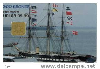 # DANMARK DANMONT-54 Discovery Channel  - Boat 300 Puce?  -bateau,boat- Tres Bon Etat - Dänemark