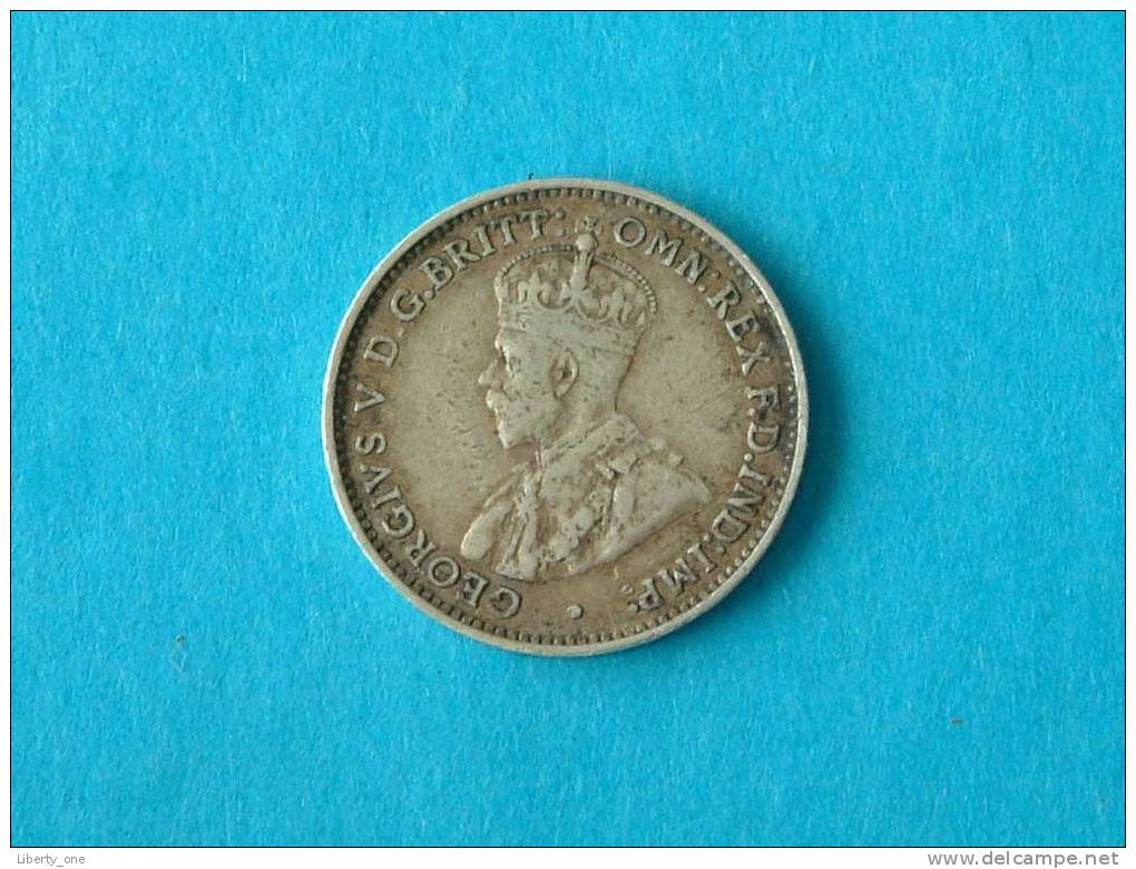 1911 - THREE PENCE - KM 24 ( For Grade, Please See Photo ) ! - Autres & Non Classés