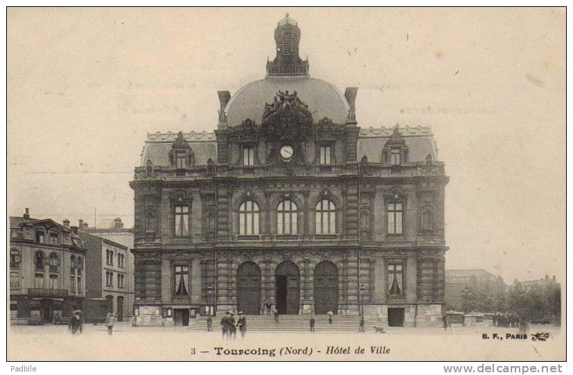 Carte Postale 59 - Tourcoing - Hotel De Ville Trés Beau Plan - Tourcoing