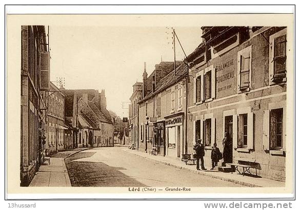 Carte Postale Ancienne Léré - Grande Rue - Lere