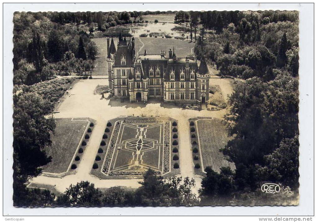 Q10 - Oeuvres Sociales - Domaine De VOUZERON - Maison De Repas AMBROISE CROIZAT (1958) - Carte Grand Format - Vouzeron