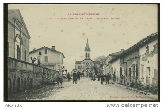 82 VERDUN SUR GARONNE / Entrée Du Village / - Verdun Sur Garonne