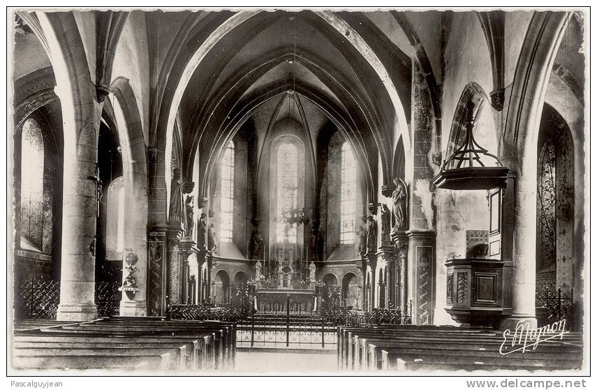 CARTE PHOTO VILLEUNEUVE LA GUYARD INTERIEUR DE L'EGLISE - Villeneuve-la-Guyard