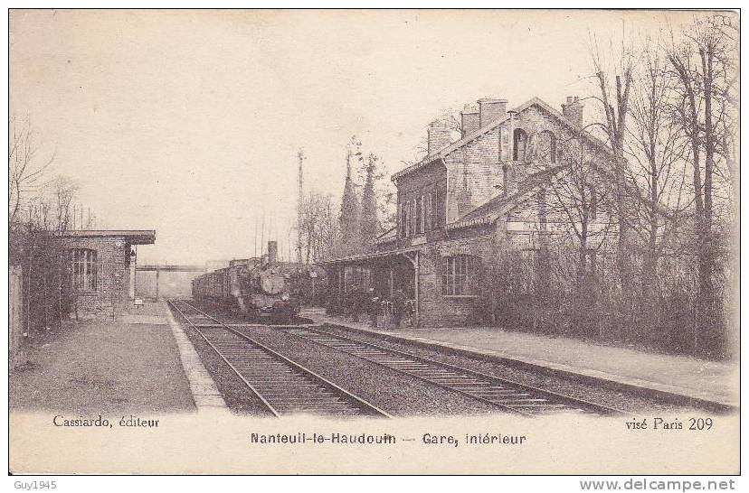 Nanteuil-le-Haudouin : Gare , Intérieur - Nanteuil-le-Haudouin