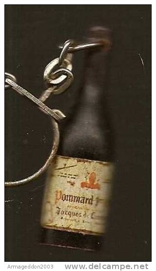02 : PORTE CLES BOUTEILLE DE POMMARD 1ER CRU - Alcohols