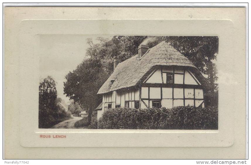 U.K. - ENGLAND - WORCESTERSHIRE - ROUS LENCH - Thatched Roof Cottage - NEW YEAR GREETING - Other & Unclassified