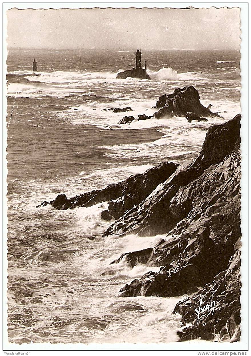 AK 440 POINTE Du RAZ (Finistère) Le Phare De La Vieille 21 VIII 52 1 H DOUARNENEZ FINISTERE Nach Haltingen Südbaden - Pont-Croix