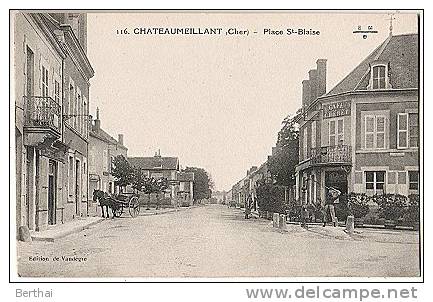 18 CHATEAUMEILLANT - Place St Blaise - Châteaumeillant