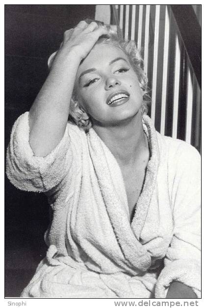 B31-124   @    Marilyn Monroe  Hollywood Movie Star Actress  ( Postal Stationery , Articles Postaux ) - Acteurs