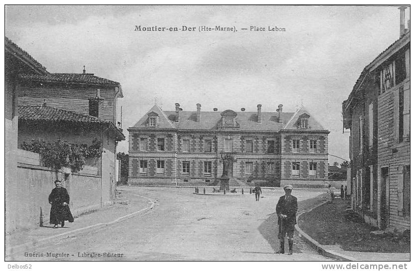 MONTIER - EN - DER . - Place Lebon - Montier-en-Der