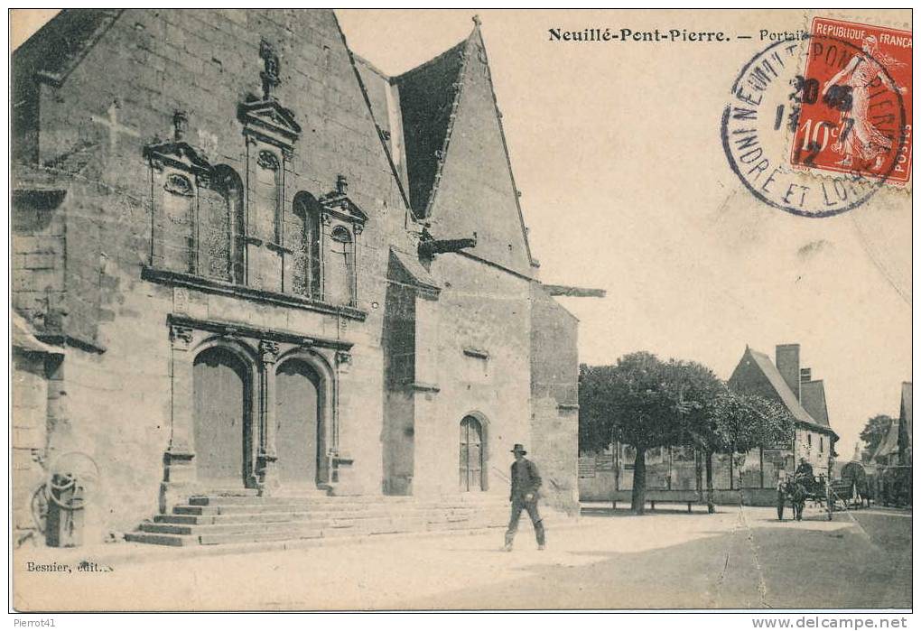 Portail De L'Église - Neuillé-Pont-Pierre