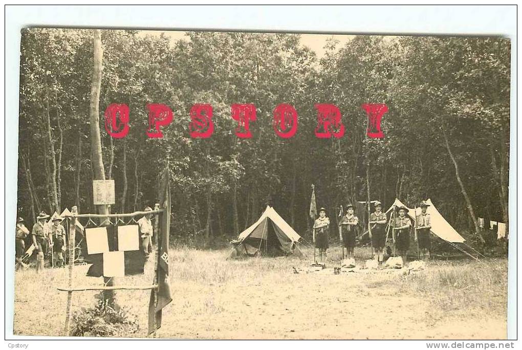 SCOUTISME - CAMP De SCOUTS En Carte Photo - Scout - Réal Photograph Postcard - Dos Scané - Scouting