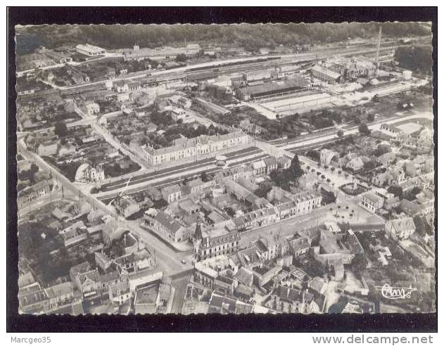 Fismes Vue Aérienne L'hôtel De Ville & La Gare édit.combier N° 3858 A Train Chemin De Fer - Fismes