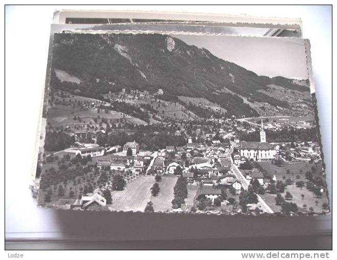 Zwitserland Suisse Schweiz OW Alpnach Dorf Dorf Mit Kirche - Alpnach