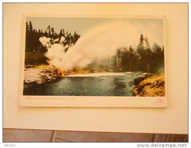 US -Wyoming - Yellowstone Park  - Riverside Geyser     Ca 1905-10   D70038 - Yellowstone