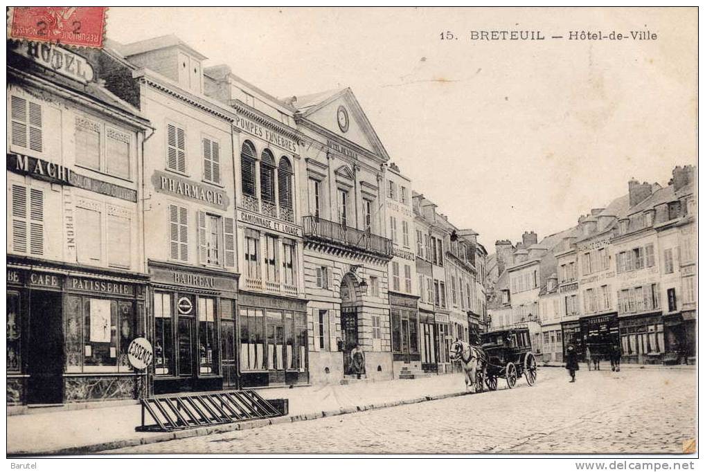 BRETEUIL - Hôtel De Ville - - Breteuil