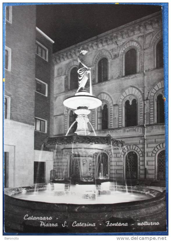 CALABRIA - CATANZARO, Piazza S.Caterina Con Fontana. Notturno. Cartolina Nuova. - Catanzaro