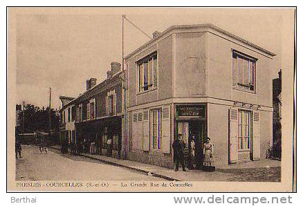 95 PRESLES COURCELLES - La Grande Rue De Courcelles - Presles