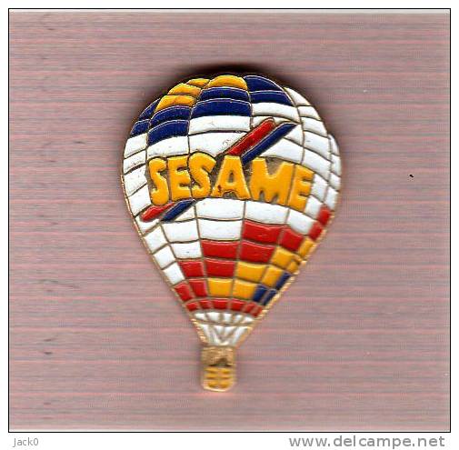 Pin´s  Montgolfière  SESAME - Luchtballons